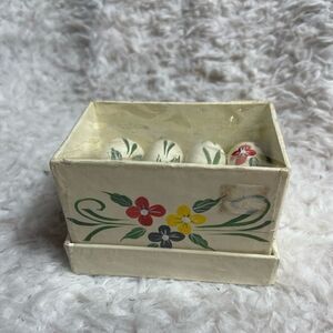 Home trends Vintage wood Painted Napkin Rings (4) with Matching Painted Box
